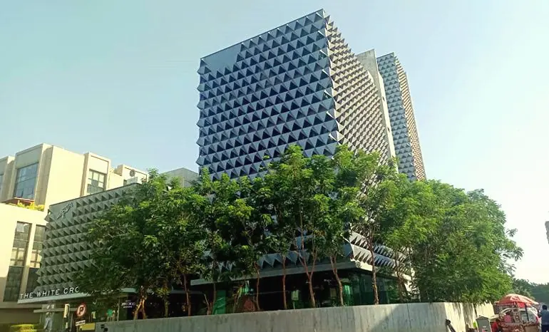 Navratna Business Park, Sindhubhavan, Ahmedabad